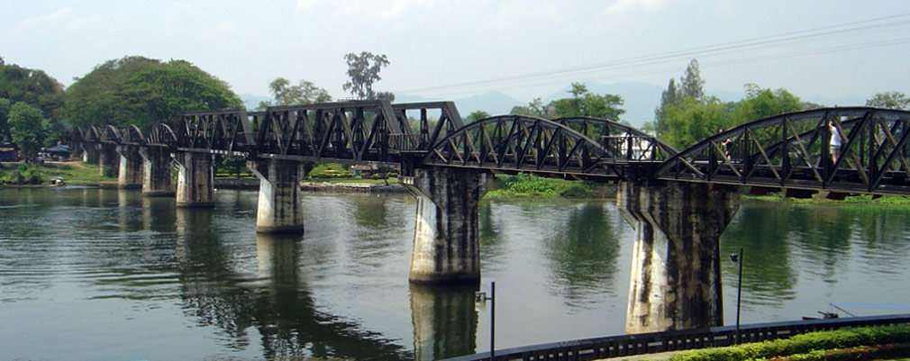 TH: Tigers Bridge on the river kwai and Hellfire pass
